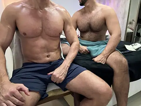Snapshot of CasadoLutadorBigStuds chatting on July 12, 2026, 11:49 pm CasadoLutadorBigStuds online show from July 12, 2026, 11:49 pm