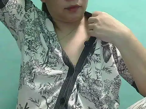 sexychubb101 online show from November 10, 2025, 3:17 pm