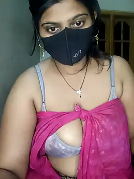 Snapshot of reena502 chatting on May 22, 2026, 11:58 pm reena502 online show from May 22, 2026, 11:58 pm