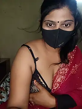 Snapshot of reena502 chatting on July 26, 2026, 12:39 am reena502 online show from July 26, 2026, 12:39 am