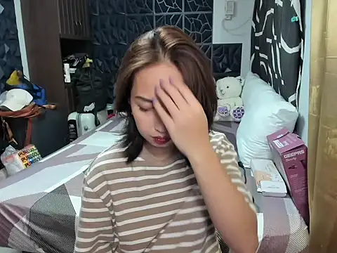 Soft Angel8 online show from October 9, 2025, 4:18 pm