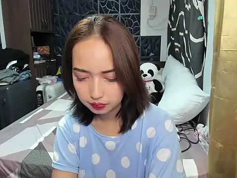 Soft Angel8 online show from October 15, 2025, 2:14 pm