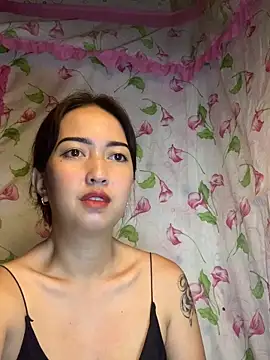 Soft Angel8 online show from June 18, 2026, 1:16 pm