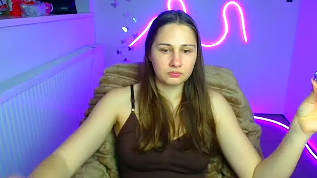 Stefanie Sweet online show from April 4, 2026, 5:36 am