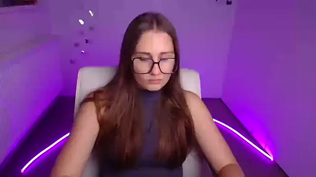 Snapshot of Stefanie_Sweet chatting on September 12, 2025, 5:29 am Stefanie Sweet online show from September 12, 2025, 5:29 am