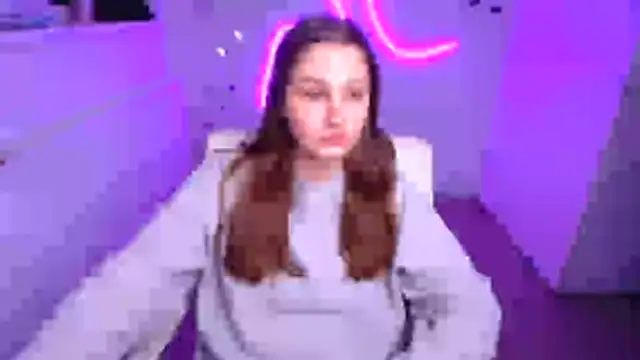 Stefanie Sweet online show from November 1, 2025, 6:19 am