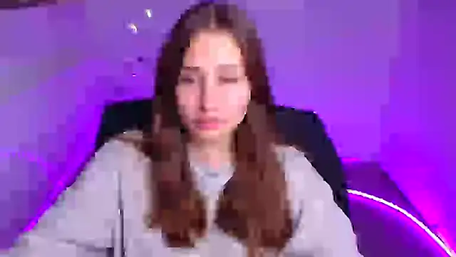 Snapshot of Stefanie_Sweet chatting on October 8, 2025, 5:20 am Stefanie Sweet online show from October 8, 2025, 5:20 am
