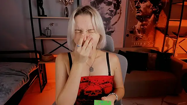 Snapshot of BethanyCloud chatting on November 13, 2025, 6:06 am BethanyCloud online show from November 13, 2025, 6:06 am