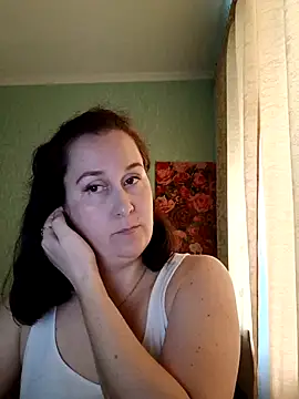 Amandda  online show from May 15, 2026, 10:02 am