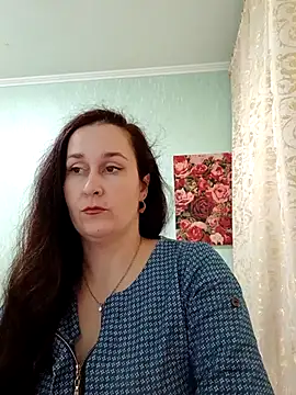 Amandda  online show from February 2, 2026, 5:01 pm