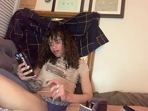 Stxllastrokes online show from May 1, 2026, 10:31 am