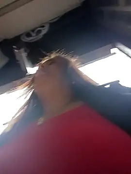 Mia-Glow online show from November 20, 2025, 12:06 pm