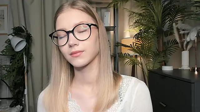 ChinBonnell online show from October 24, 2025, 5:50 am