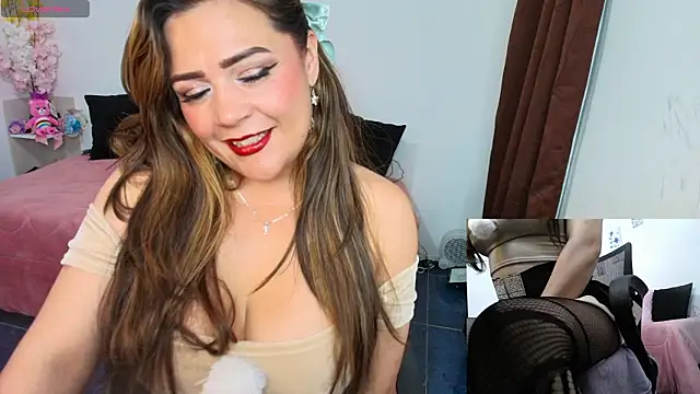 Snapshot of Paulina-Becerraa chatting on March 29, 2026, 4:36 am Paulina-Becerraa online show from March 29, 2026, 4:36 am
