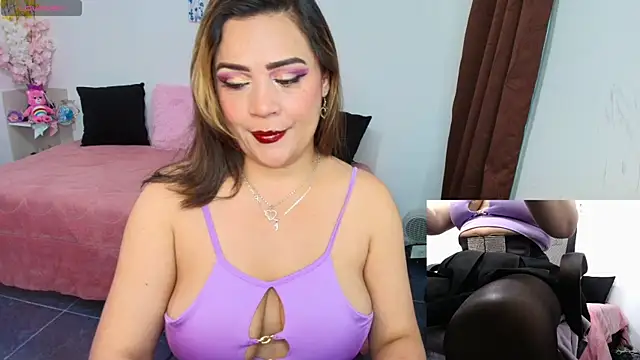 Snapshot of Paulina-Becerraa chatting on March 31, 2026, 4:36 am Paulina-Becerraa online show from March 31, 2026, 4:36 am