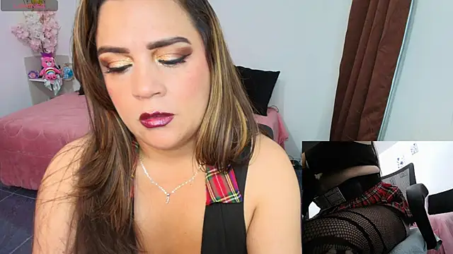 Snapshot of Paulina-Becerraa chatting on March 22, 2026, 4:49 am Paulina-Becerraa online show from March 22, 2026, 4:49 am