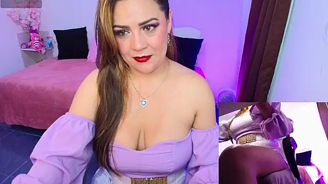 Snapshot of Paulina-Becerraa chatting on February 27, 2026, 3:51 am Paulina-Becerraa online show from February 27, 2026, 3:51 am