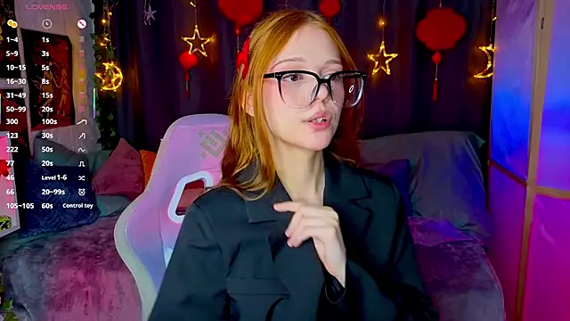 Snapshot of WeiSusi chatting on April 13, 2026, 4:11 pm WeiSusi online show from April 13, 2026, 4:11 pm