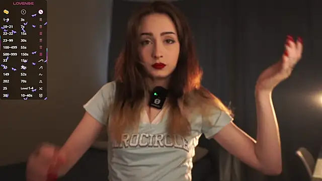 VernonKnapik online show from November 12, 2025, 11:47 am