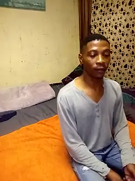 KruellaR1de3 online show from April 8, 2026, 9:16 pm