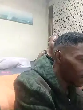 Snapshot of KruellaR1de3 chatting on February 28, 2026, 12:10 am KruellaR1de3 online show from February 28, 2026, 12:10 am