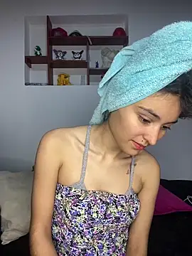 hotwife26 online show from March 8, 2026, 12:27 am