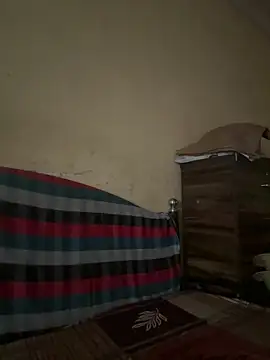 crazy111girl online show from February 13, 2026, 8:14 am