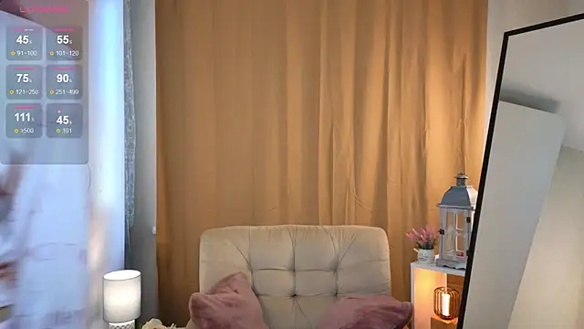 Snapshot of LouisaChaobal chatting on September 11, 2025, 2:11 am LouisaChaobal online show from September 11, 2025, 2:11 am