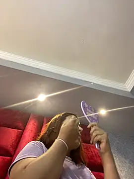 VictoriaFerro online show from October 14, 2025, 2:17 pm