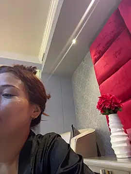 VictoriaFerro online show from July 14, 2026, 1:50 pm