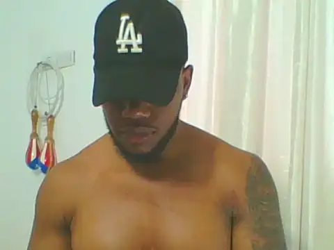 BenjaminCol  online show from November 15, 2025, 9:08 pm