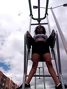 BiiancaEstradaa online show from February 19, 2026, 3:42 pm