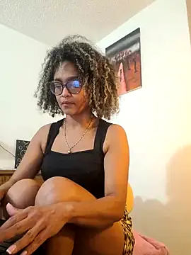 BiiancaEstradaa online show from February 6, 2026, 1:34 am