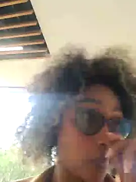Snapshot of BiiancaEstradaa chatting on October 7, 2025, 5:14 pm BiiancaEstradaa online show from October 7, 2025, 5:14 pm