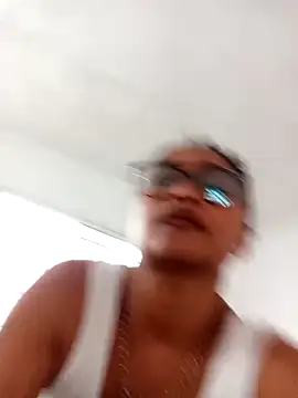 Snapshot of BiiancaEstradaa chatting on March 5, 2026, 11:51 am BiiancaEstradaa online show from March 5, 2026, 11:51 am