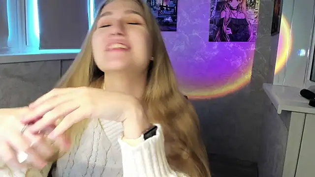 sofamuffin online show from February 8, 2026, 11:30 am