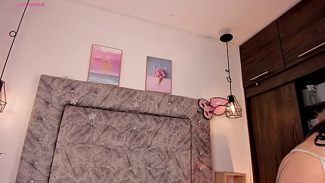 Seraphyne666 online show from January 9, 2026, 7:21 pm