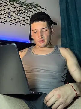 Ian kai online show from October 28, 2025, 3:07 am