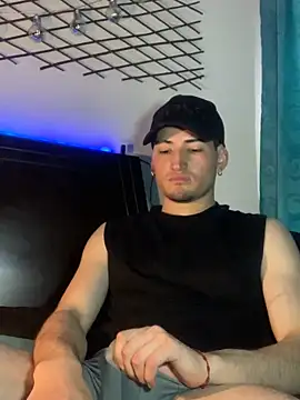 Ian kai online show from November 4, 2025, 9:40 pm