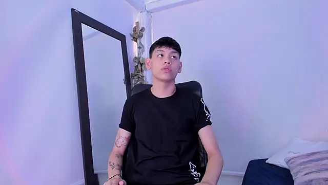 zeus blaze online show from November 15, 2025, 3:16 pm