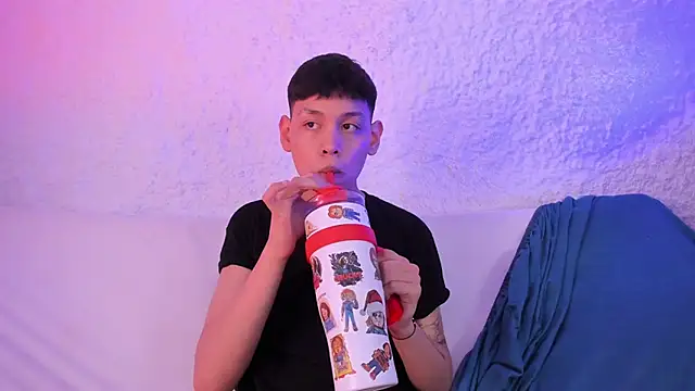 zeus blaze online show from November 22, 2025, 10:08 pm