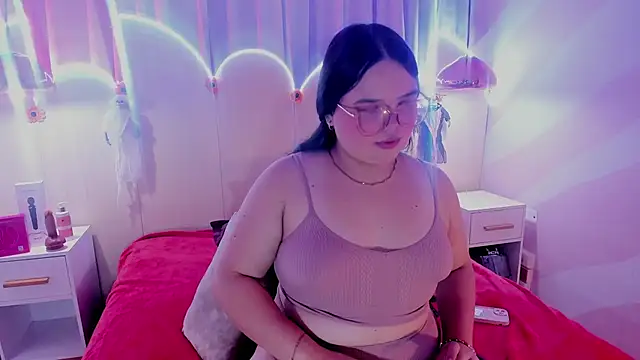 Lushi Love online show from October 15, 2025, 5:21 pm