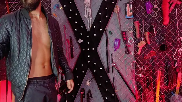 Snapshot of Warick_and_Aria_bdsm_ chatting on December 2, 2025, 9:16 pm Warick and Aria bdsm online show from December 2, 2025, 9:16 pm