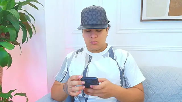 Naim Bennetsex online show from January 15, 2026, 6:44 pm