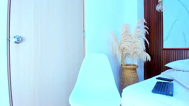 Snapshot of Naim_Bennetsex chatting on November 16, 2025, 12:21 pm Naim Bennetsex online show from November 16, 2025, 12:21 pm