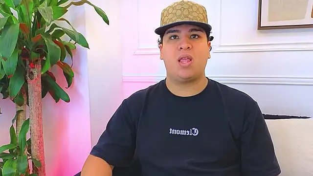 Naim Bennetsex online show from March 5, 2026, 6:59 pm