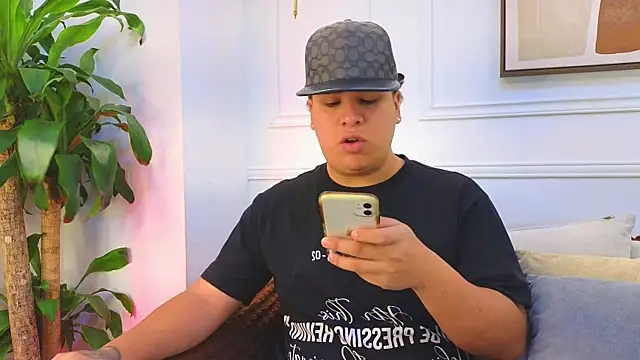 Naim Bennetsex online show from March 20, 2026, 6:42 pm