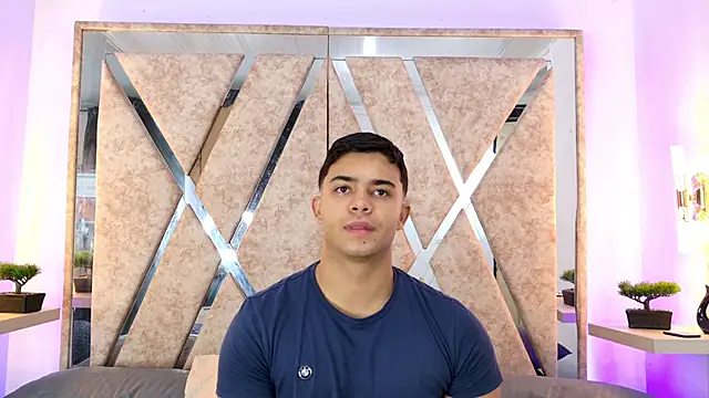 jayd muscle online show from December 16, 2025, 3:44 am