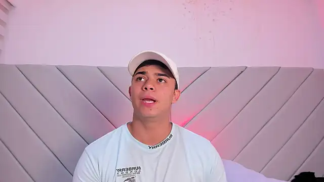 jayd muscle online show from October 11, 2025, 4:13 am