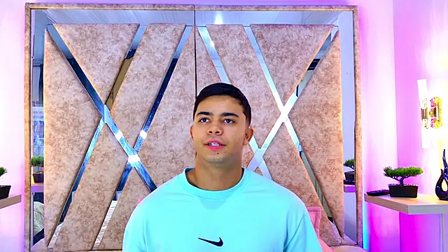 jayd muscle online show from December 19, 2025, 4:27 am